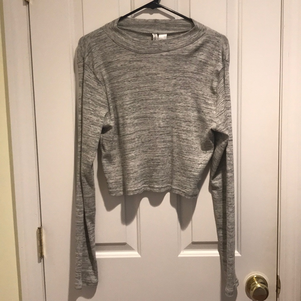 Cropped Long Sleeve Shirt